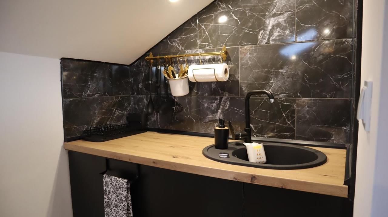 Gondola Apartment Сараево Экстерьер фото